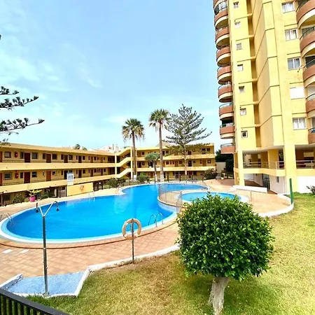 Few Meters To Vistas Beach. Free Wifi. Apartmán