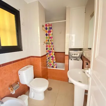 Apartment Few Meters To Vistas Beach. Free Wifi. *